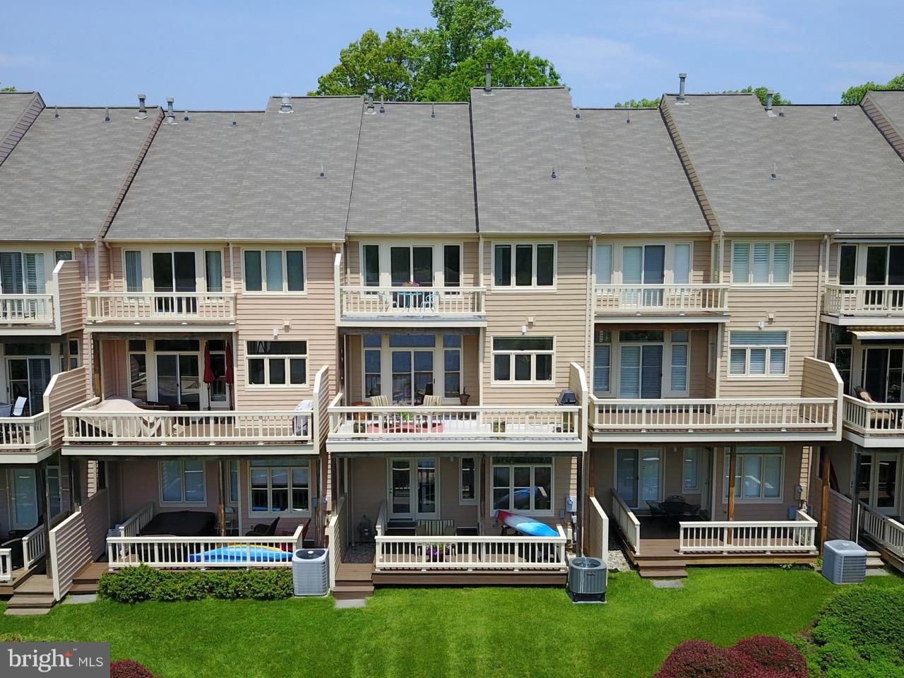 11506 Hemingway Drive Reston, VA 20194 - Photo 26 of 30 Your new home is exact center of Lake Newport