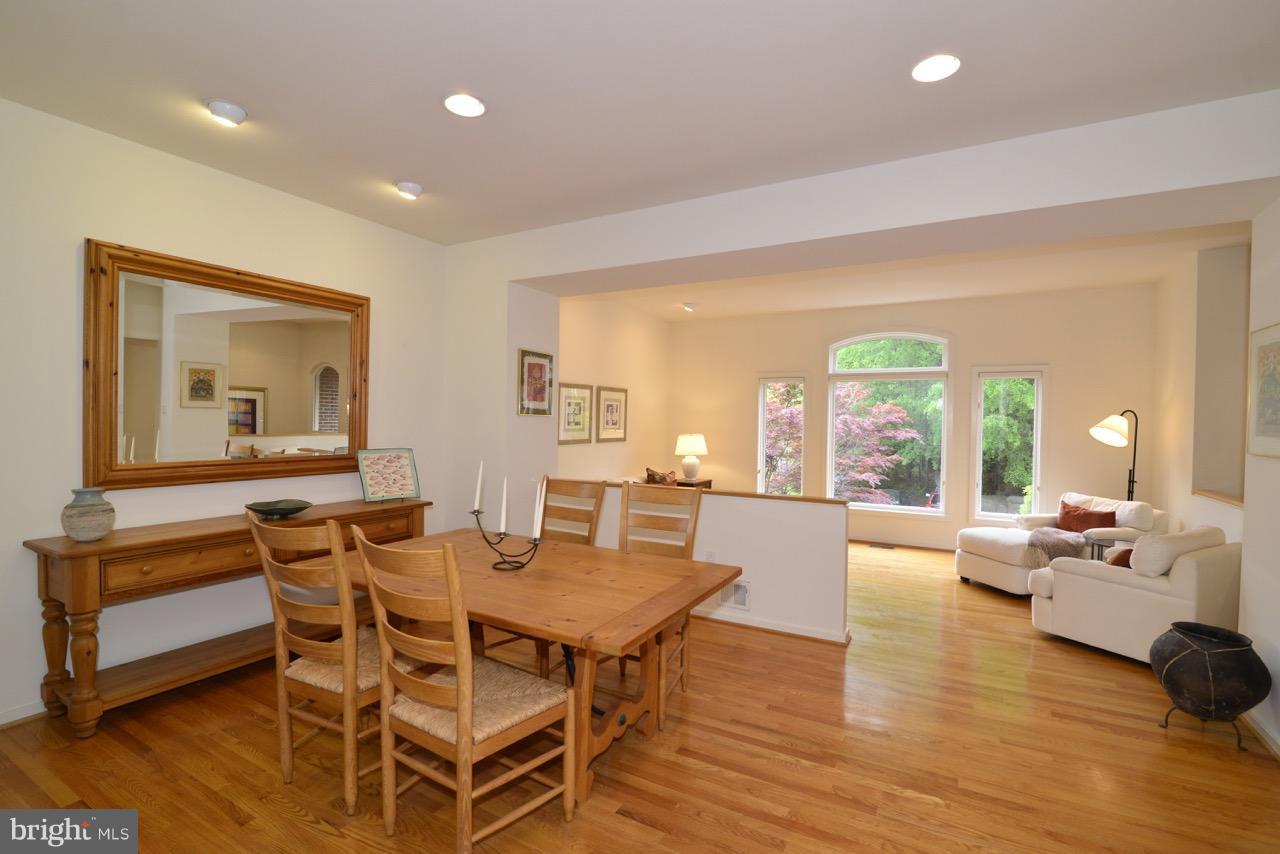 11506 Hemingway Drive Reston, VA 20194 - Photo 8 of 30 Great layout with the open dining and living room