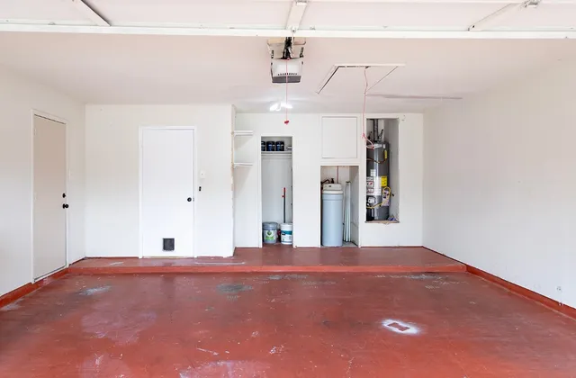 $349,000 | 910 Garden View Drive, Georgetown, TX 78628