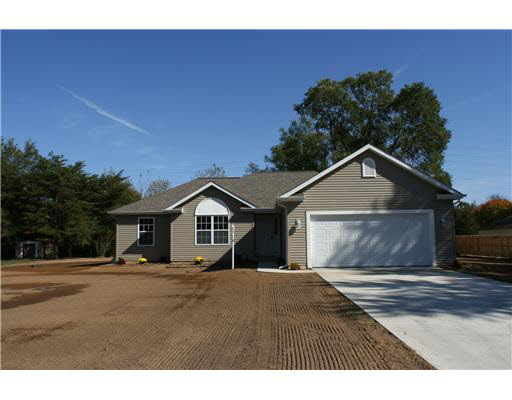 51472 Currant Road Granger, IN 46530 - Photo 1 of 12