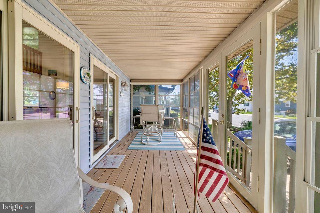614 South Surf Road Ocean City, MD 21842 - Photo 35 of 58 SUN ROOM VIEW