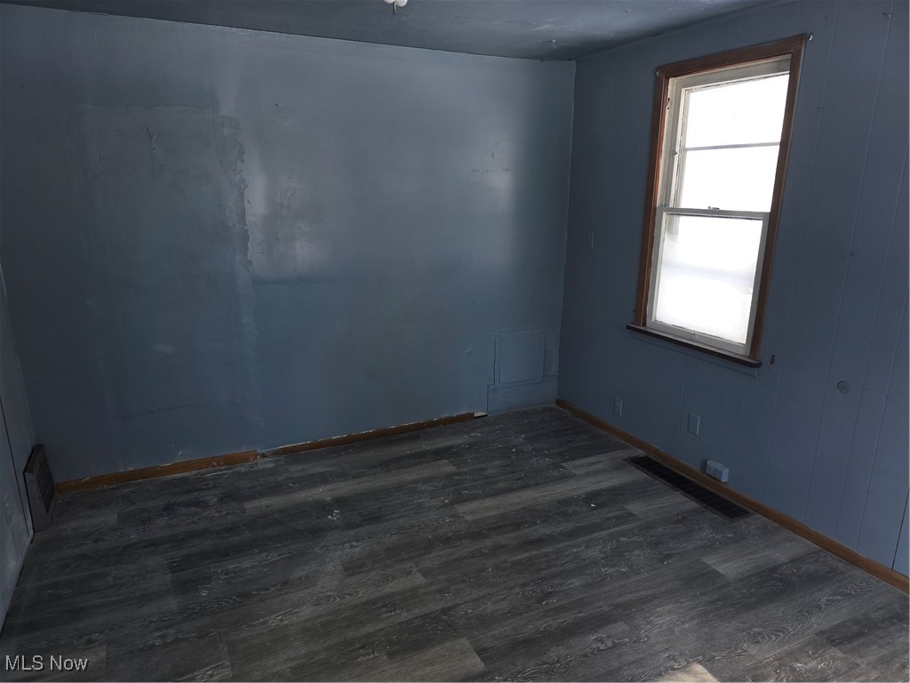 14510 Granger Road Maple Heights, OH 44137 - Photo 14 of 20 Gallery Image 14