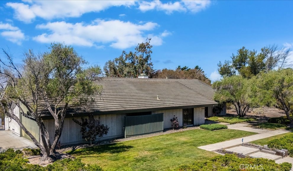 579 St Andrews Way Lompoc, CA 93436 - Photo 2 of 46