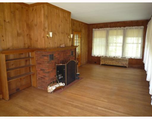 54 Federal Road Parsonsfield, ME 04047 - Photo 5 of 8 Den/Family/Great Room.