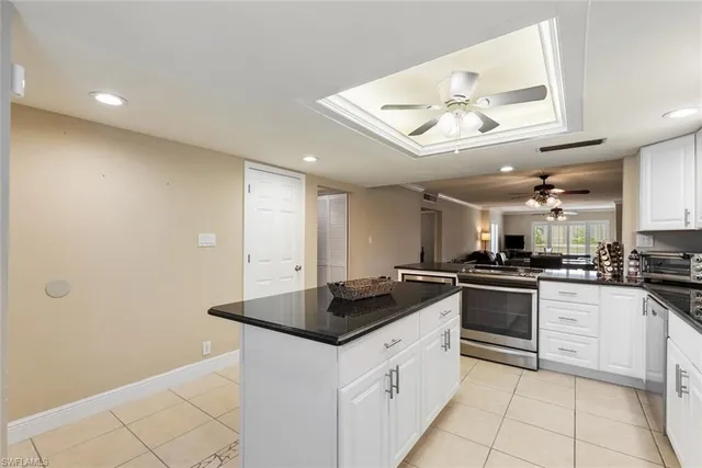 $1,650 | 2264 Winkler Avenue, Unit 202, Fort Myers, FL 33901