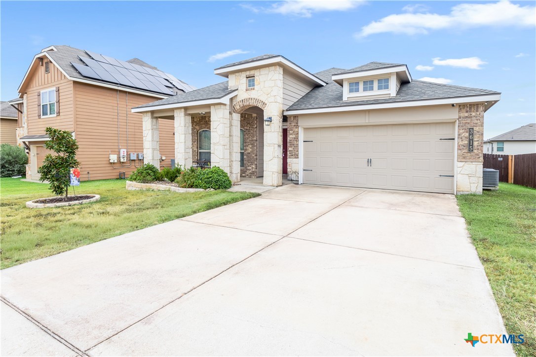 3615 Addison Street Killeen, TX 76542 - Photo 4 of 47 a front view of a house with a yard