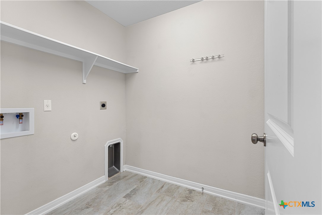 3615 Addison Street Killeen, TX 76542 - Photo 41 of 47 Laundry room
