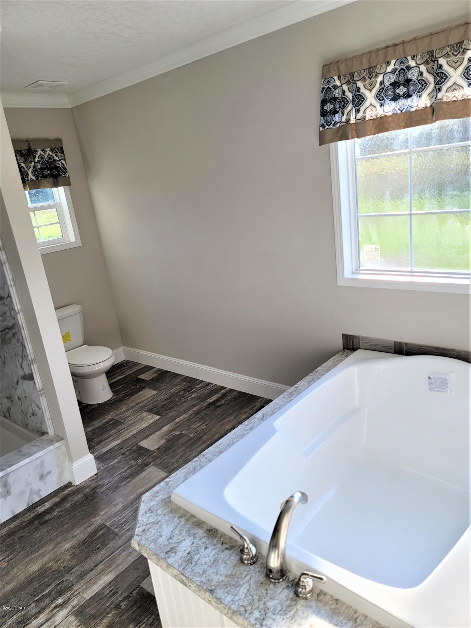 7045 Hamilton Road Grand Ridge, FL 32442 - Photo 31 of 34 Gallery Image 31