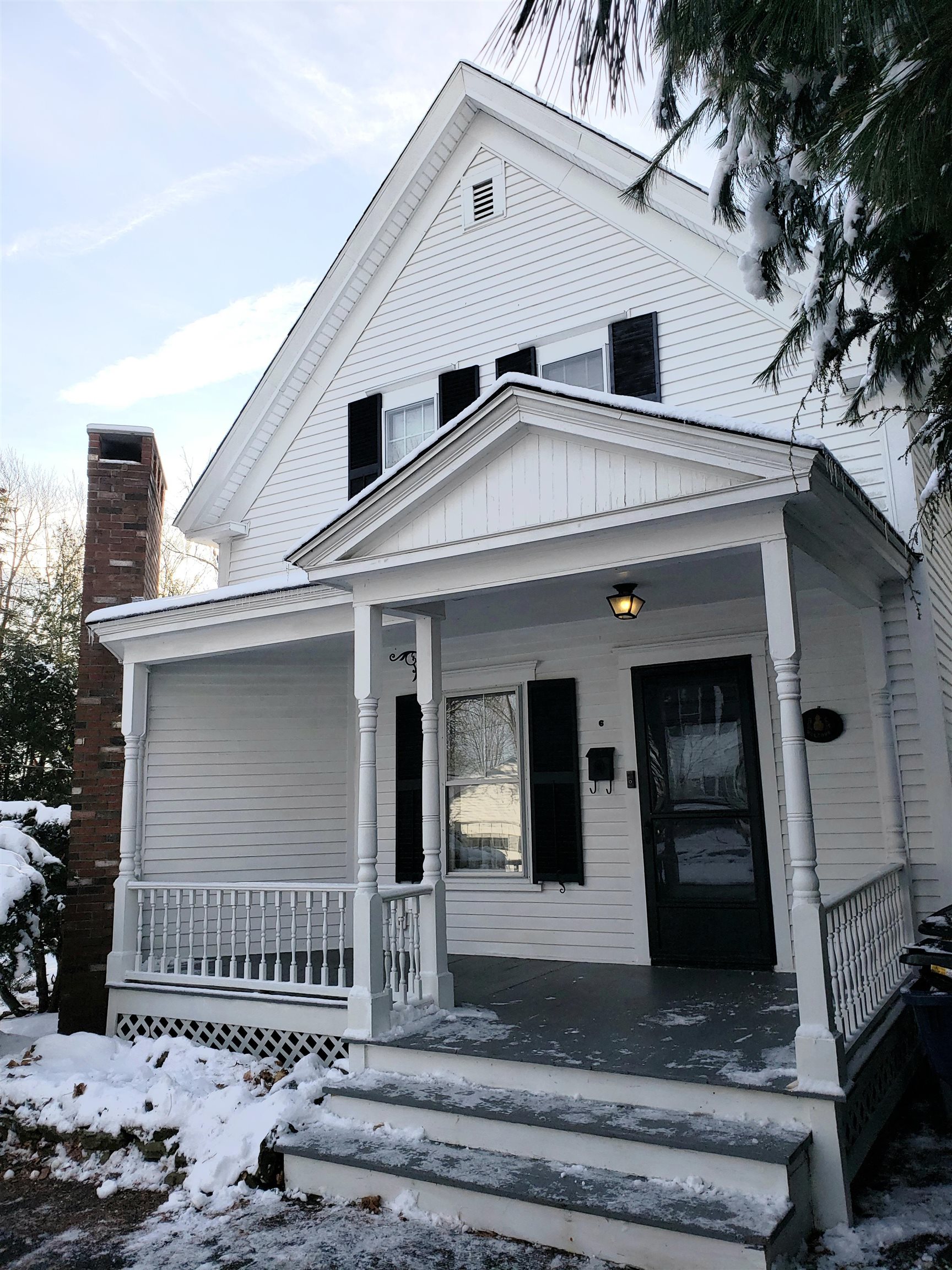 6 Everett Street Derry, NH 03038 - Photo 2 of 40 Gallery Image 2