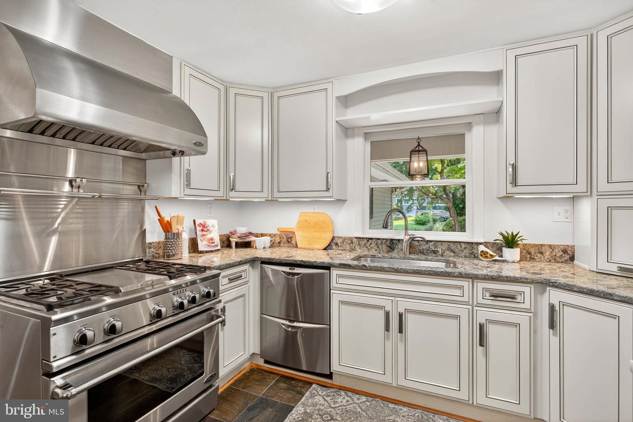 122 Franklin Road Annapolis, MD 21401 - Photo 9 of 35 Kitchen