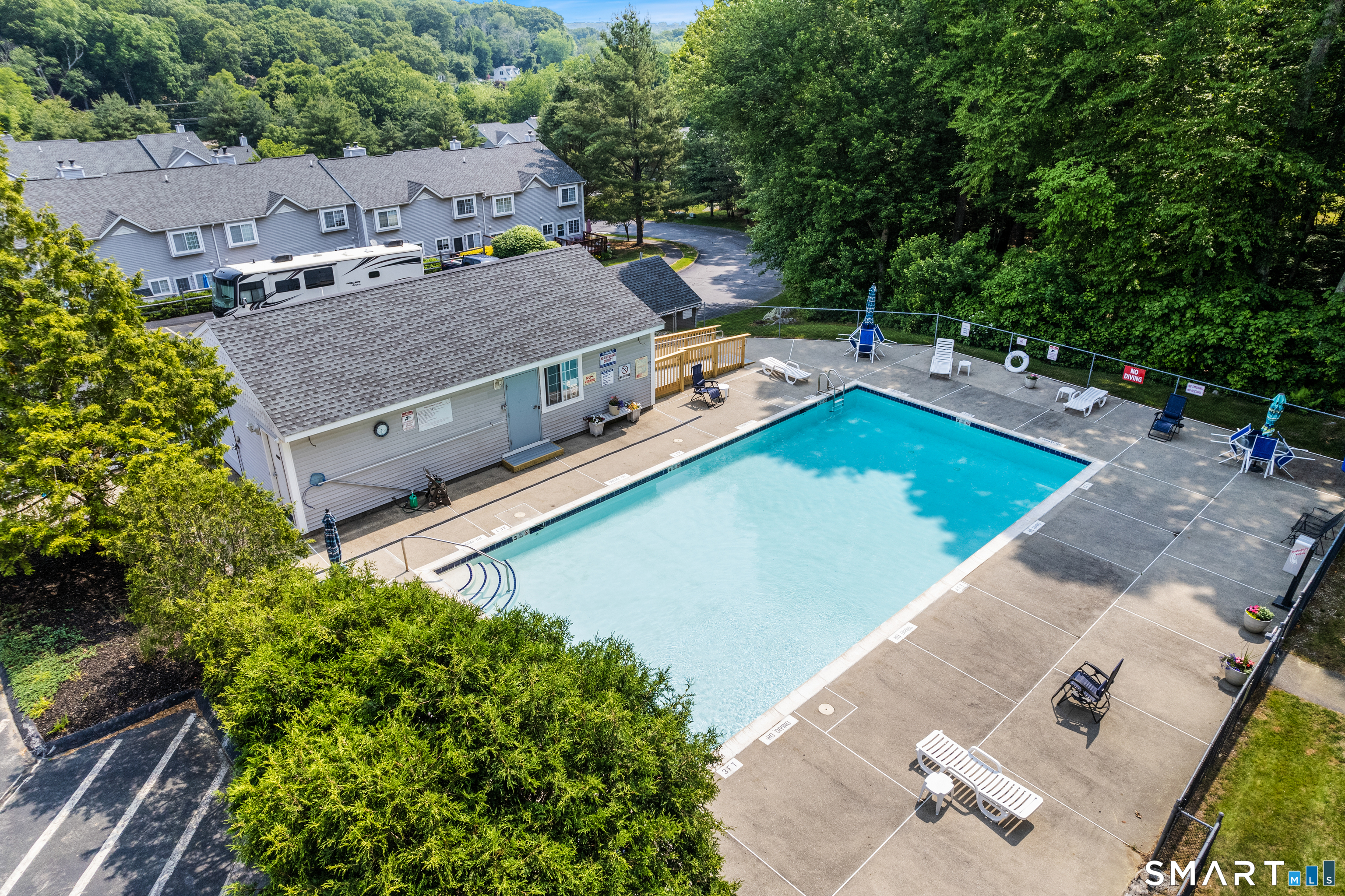310 Boston Post Road, Unit 76 Waterford, CT 06385 - Photo 37 of 40 an aerial view of a house with a yard