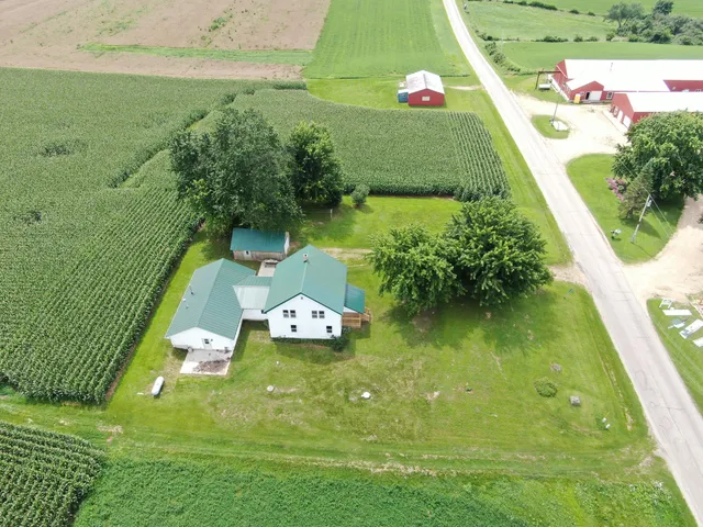 $259,900 | 19439 Co Hwy EE, Richland Center, WI 53581