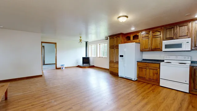 $259,900 | 19439 Co Hwy EE, Richland Center, WI 53581