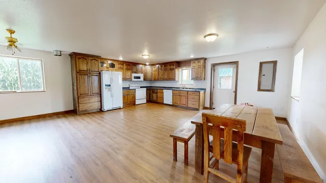 $259,900 | 19439 Co Hwy EE, Richland Center, WI 53581