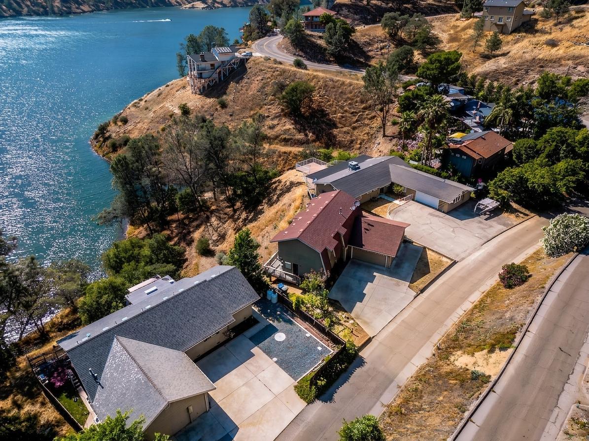 27817 Sky Harbour Road Friant, CA 93626 - Photo 29 of 36 an aerial view of a house with a yard