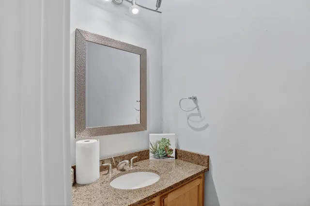 $389,000 | 435 South Front Street, Unit 307, Memphis, TN 38103