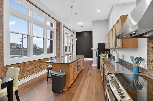 $389,000 | 435 South Front Street, Unit 307, Memphis, TN 38103