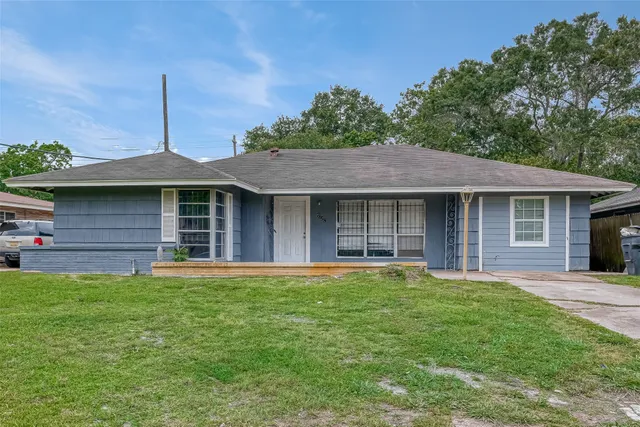 $1,700 | 7658 Belbay Street, Houston, TX 77033