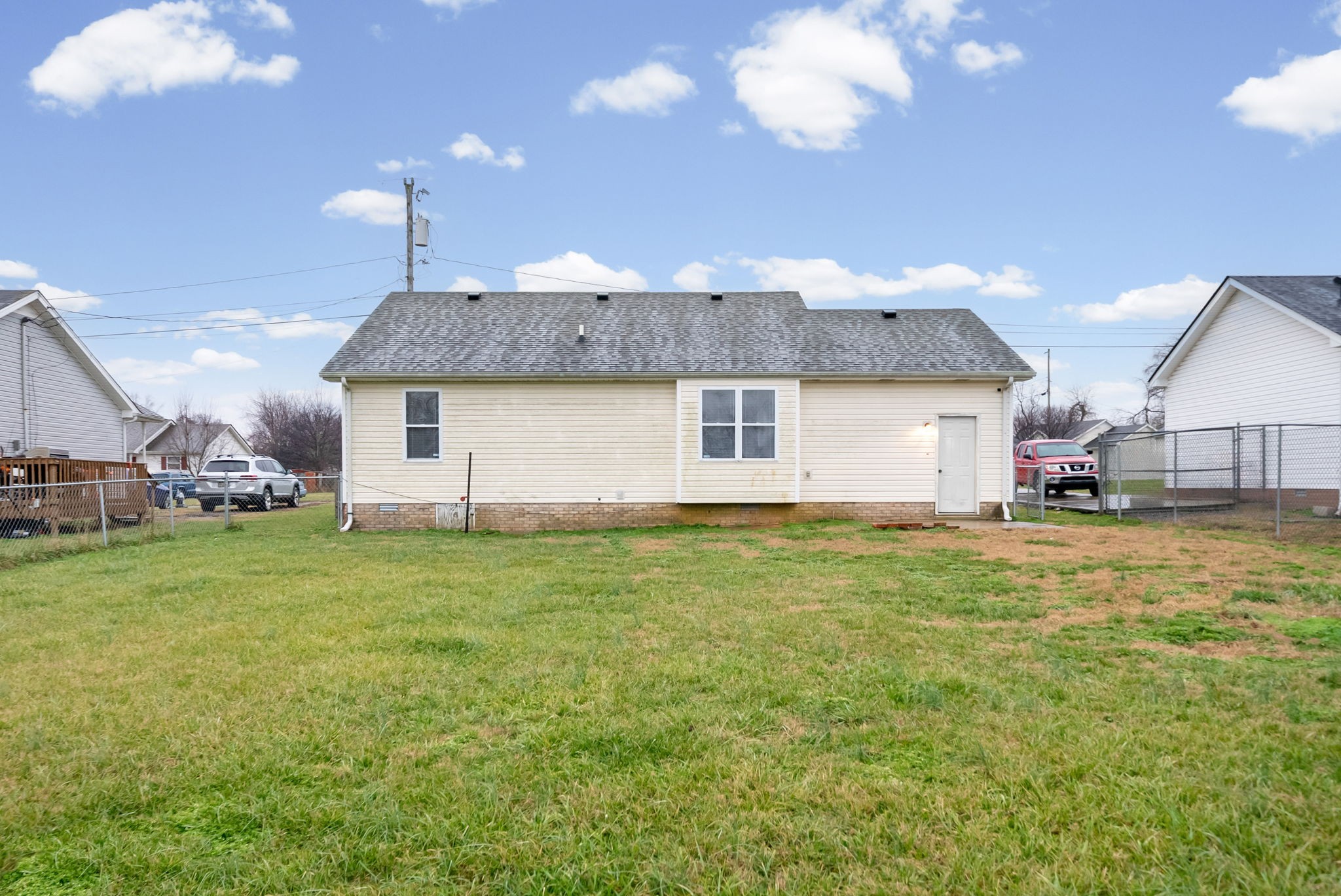 1957 Timberline Circle Oak Grove, KY 42262 - Photo 26 of 29 a view of a house with a backyard