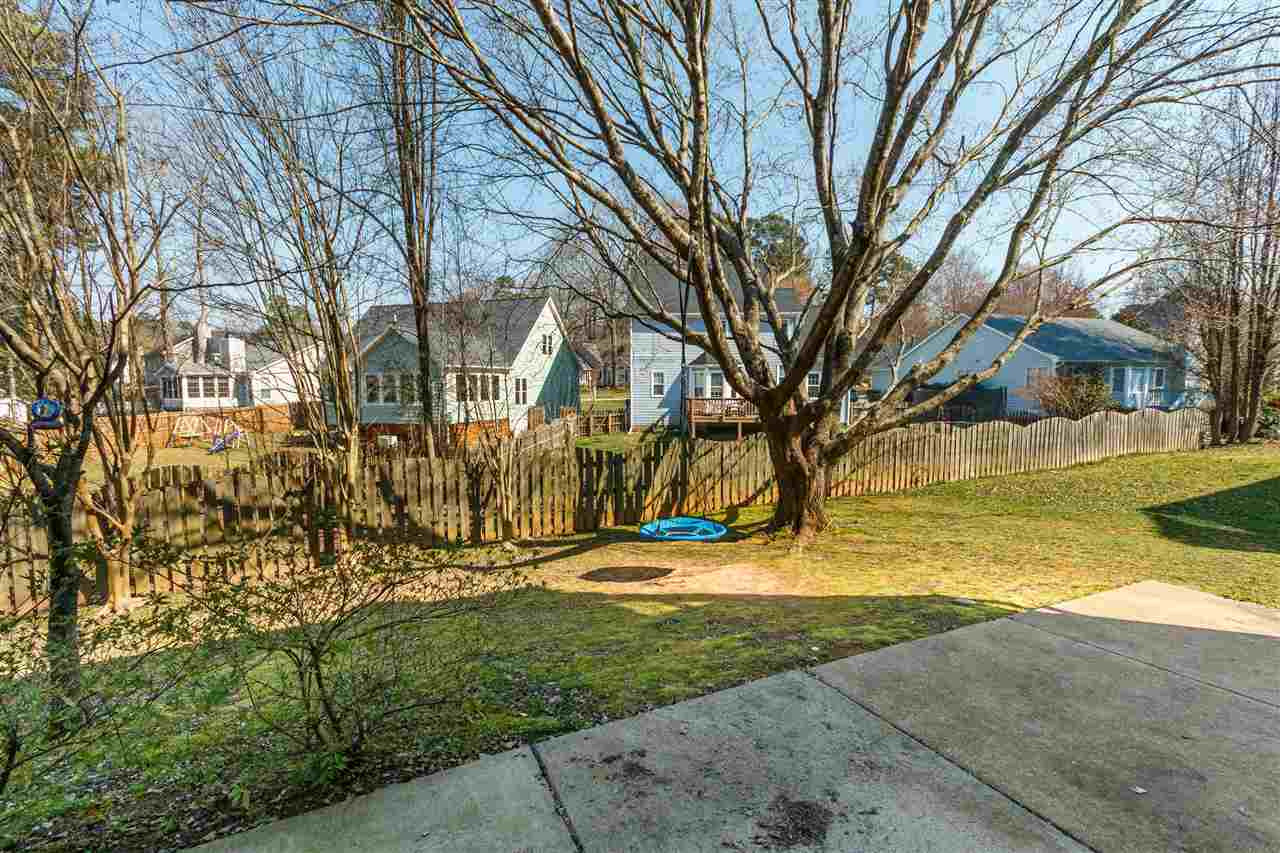 11205 North Radner Way Raleigh, NC 27613 - Photo 21 of 22 Backyard