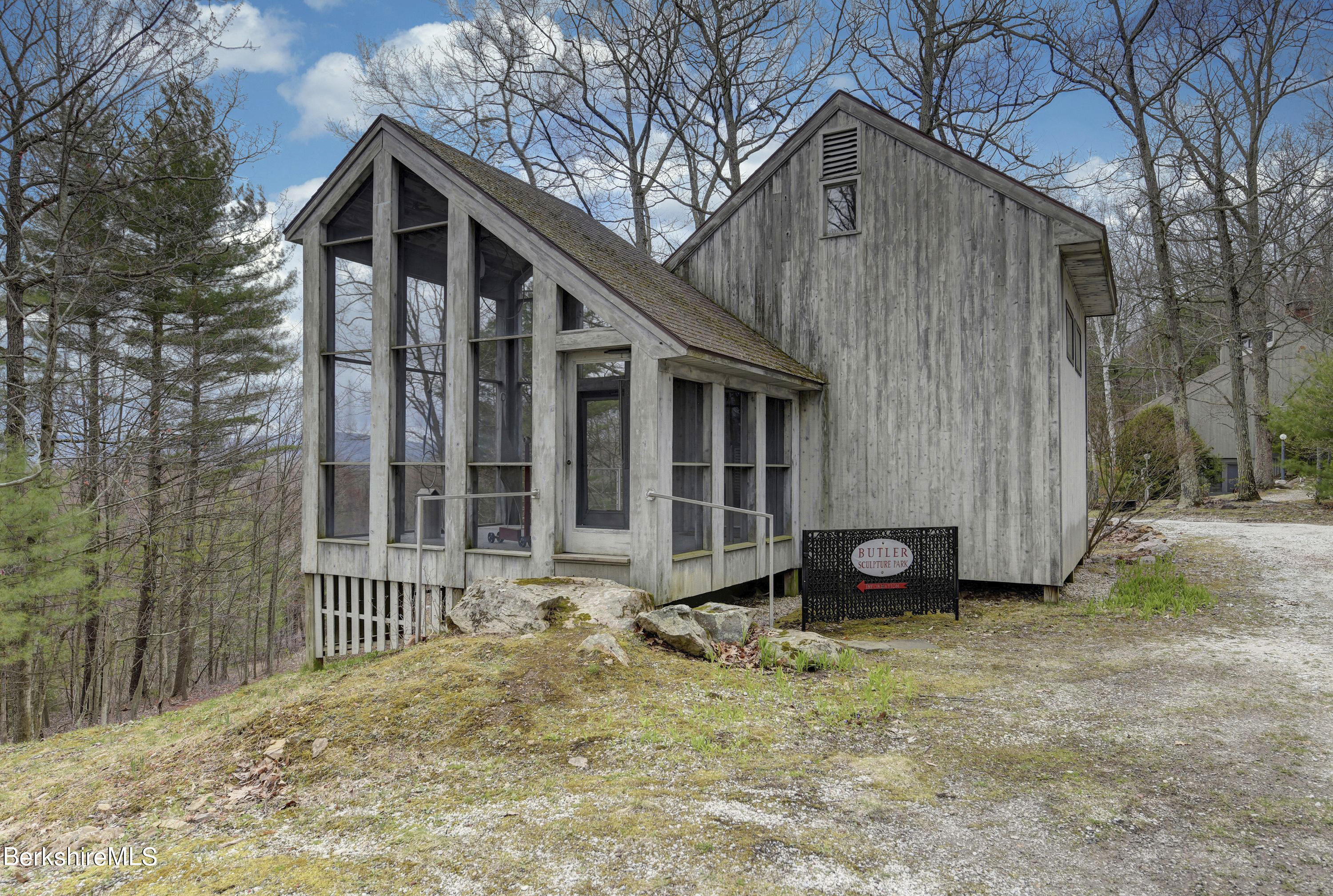 481 Shunpike Road Sheffield, MA 01257 - Photo 13 of 36 Summer House Gallery