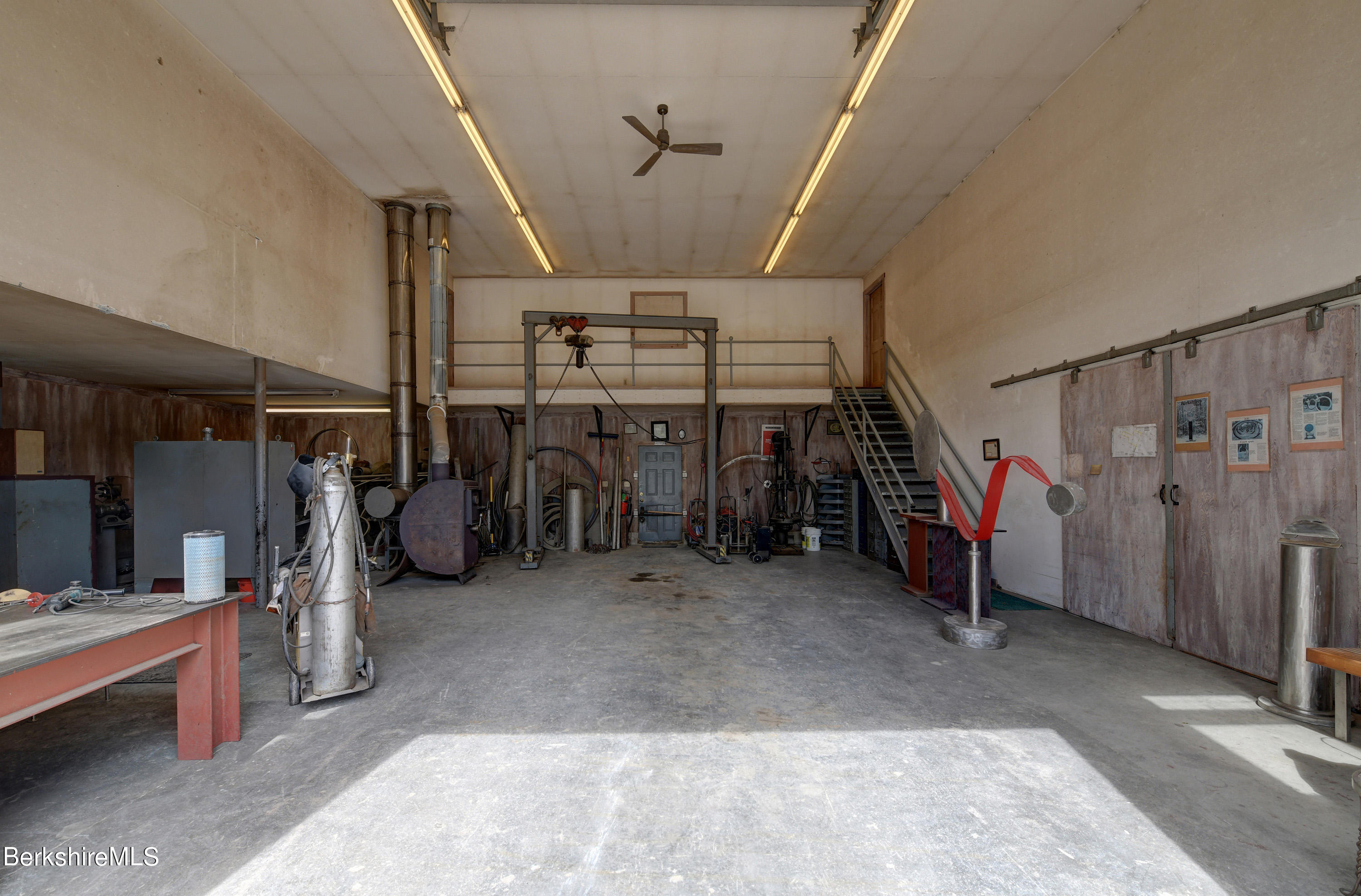 481 Shunpike Road Sheffield, MA 01257 - Photo 22 of 36 67 Workshop Main Level
