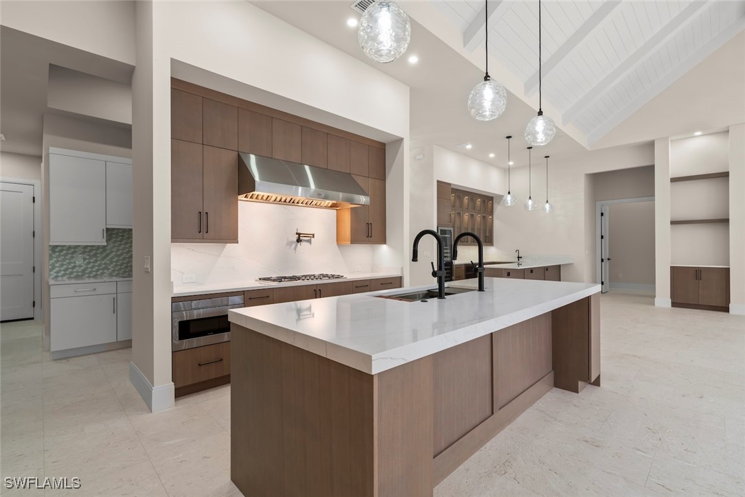2319 Wulfert Road Sanibel, FL 33957 - Photo 12 of 49 Gallery Image 12
