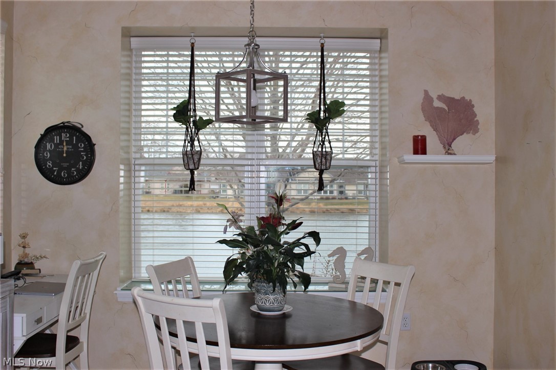 2354 Roxbury Road Avon, OH 44011 - Photo 6 of 35 Dinette area in the Kitchen also faces the water.
