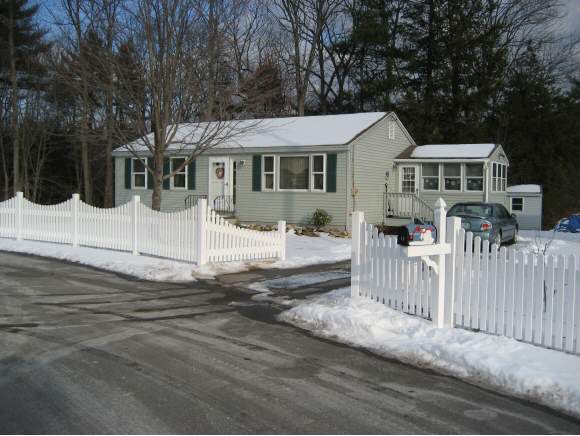 18 Kim Lane Rochester, NH 03867 - Photo 1 of 1