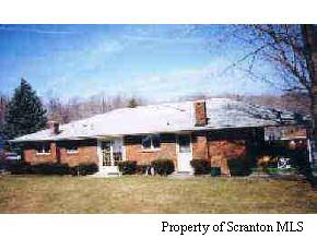 7 Mosswood Road Moscow, PA 18444 - Photo 2 of 4 Gallery Image 2