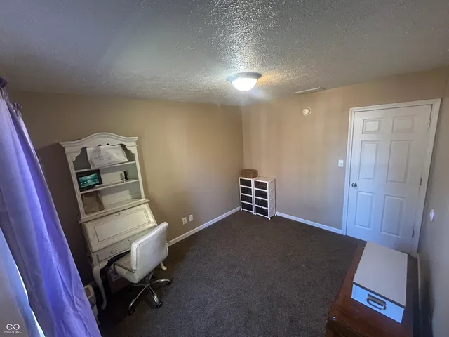 $210,000 | 929 South Grant Street, Martinsville, IN 46151