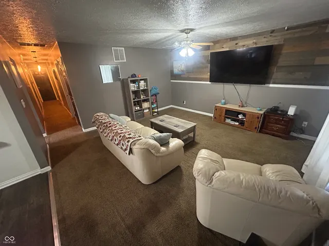 $210,000 | 929 South Grant Street, Martinsville, IN 46151