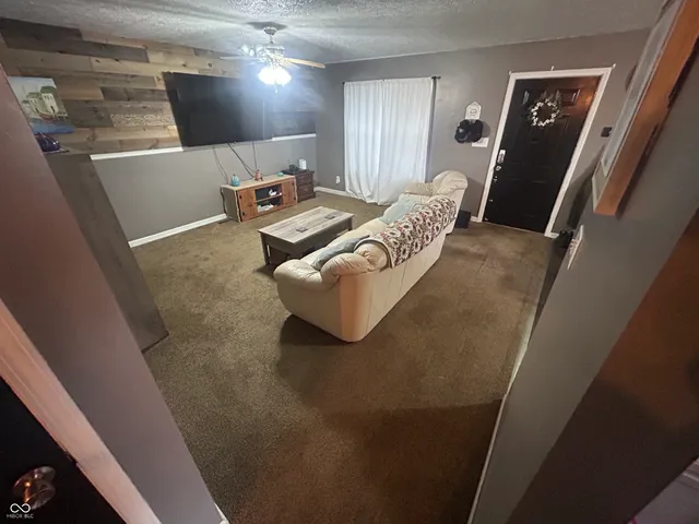 $210,000 | 929 South Grant Street, Martinsville, IN 46151