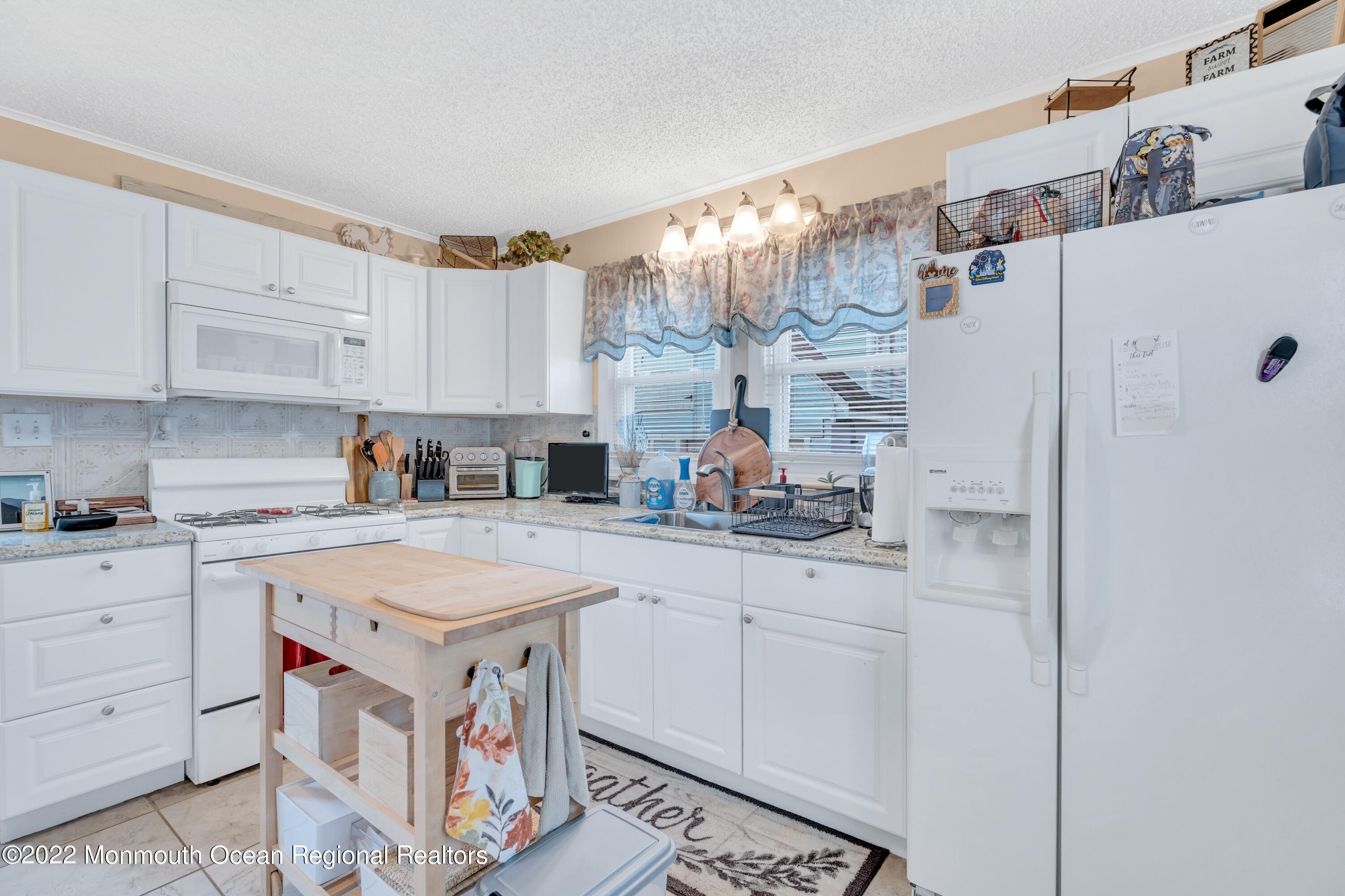 415 Avon Road Pine Beach, NJ 08741 - Photo 23 of 52 019_dsc08780