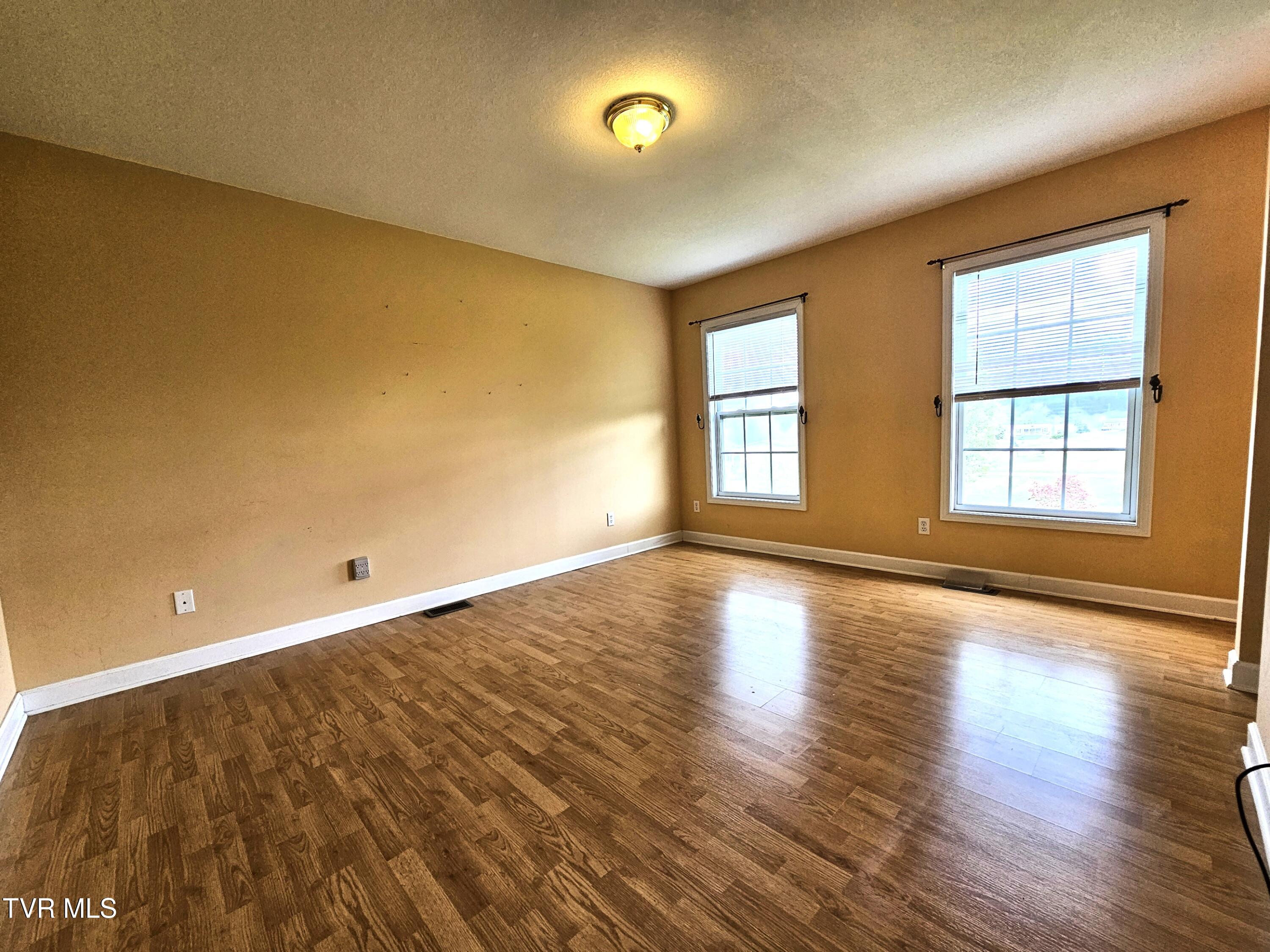 485 Ebenezer Loop Chuckey, TN 37641 - Photo 11 of 30 20250411_111517 1