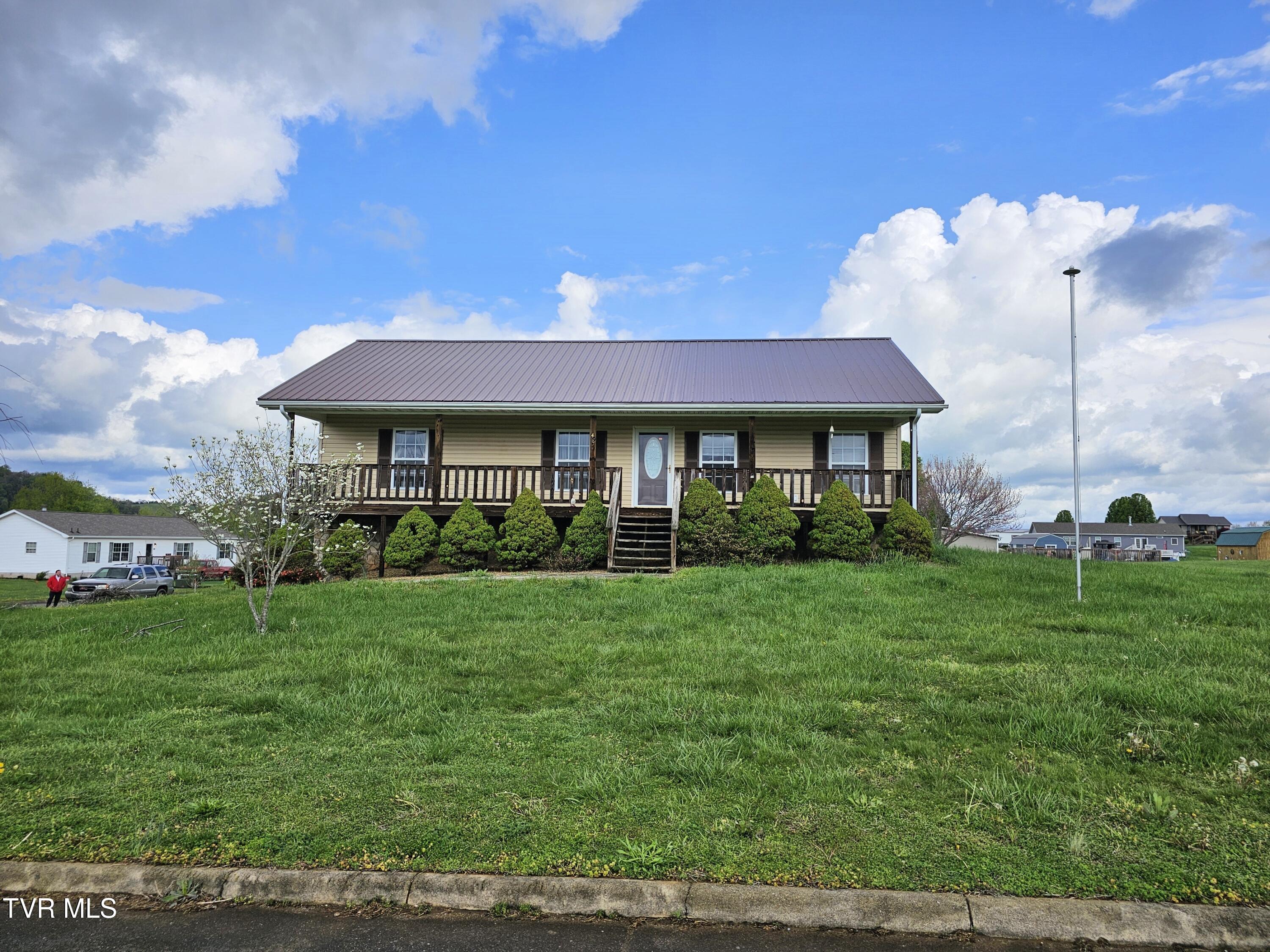 485 Ebenezer Loop Chuckey, TN 37641 - Photo 24 of 30 20250411_112055 1