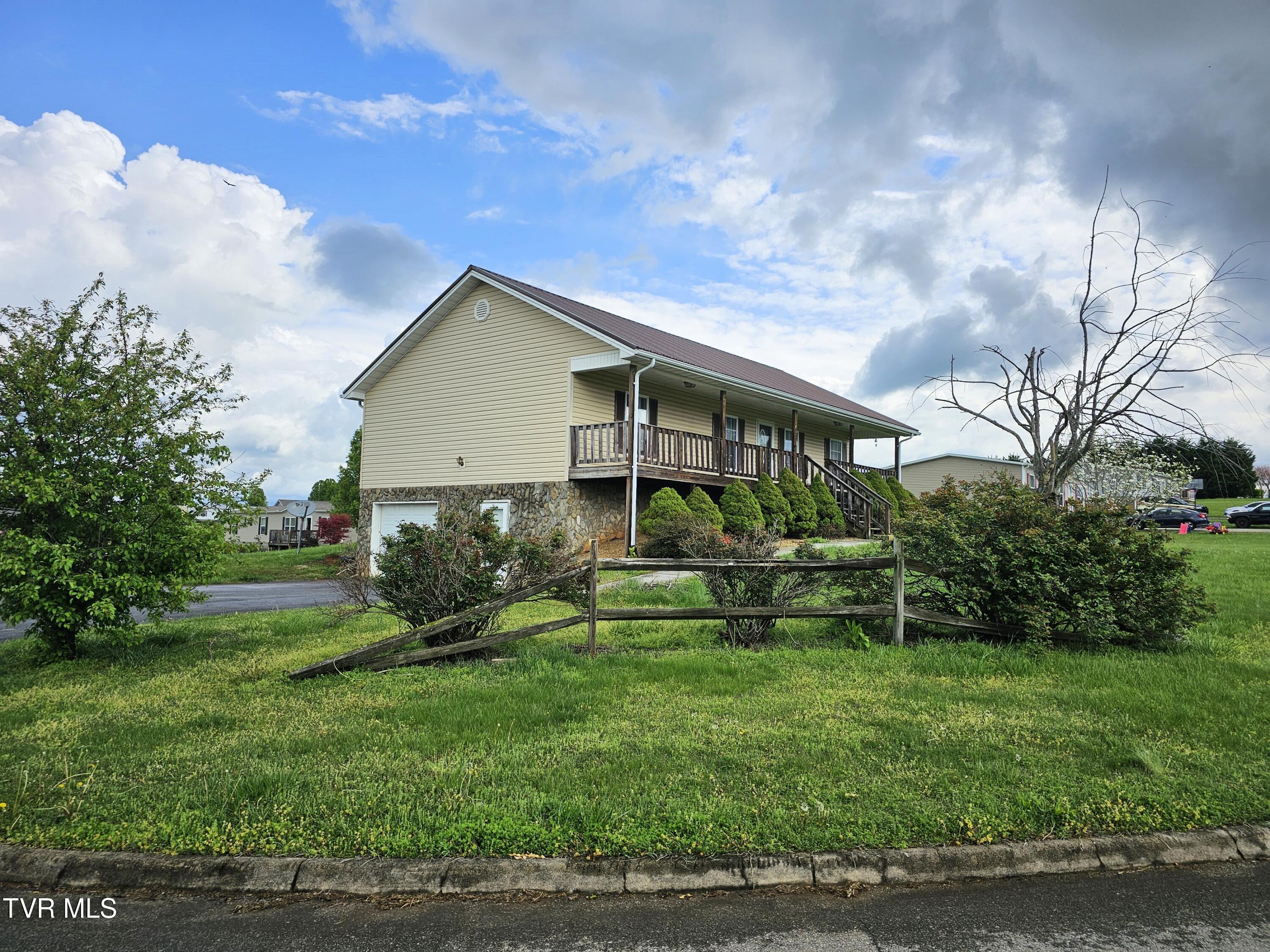 485 Ebenezer Loop Chuckey, TN 37641 - Photo 25 of 30 20250411_112141 1