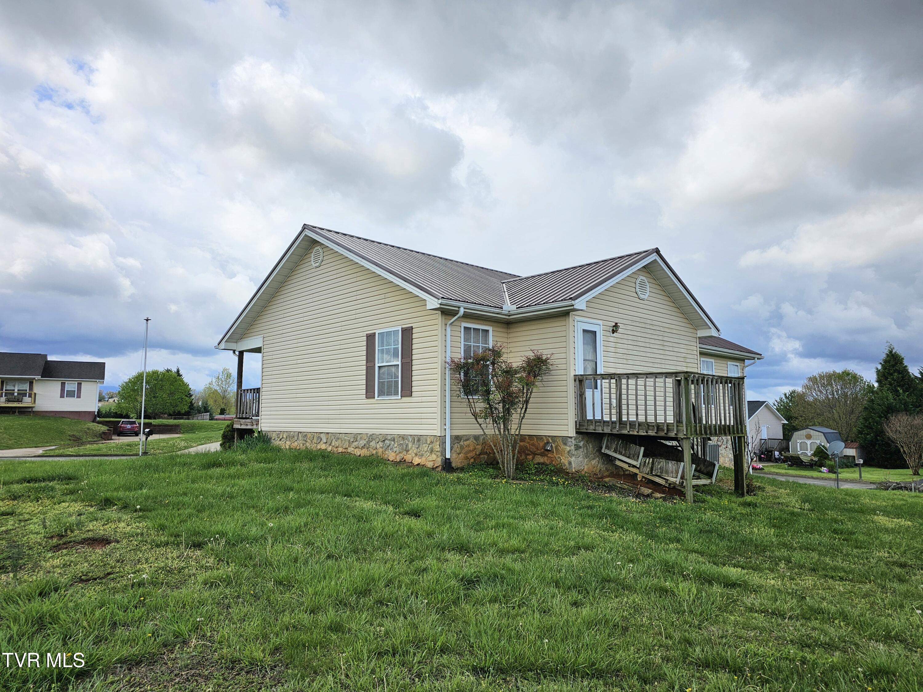 485 Ebenezer Loop Chuckey, TN 37641 - Photo 28 of 30 20250411_112313 1