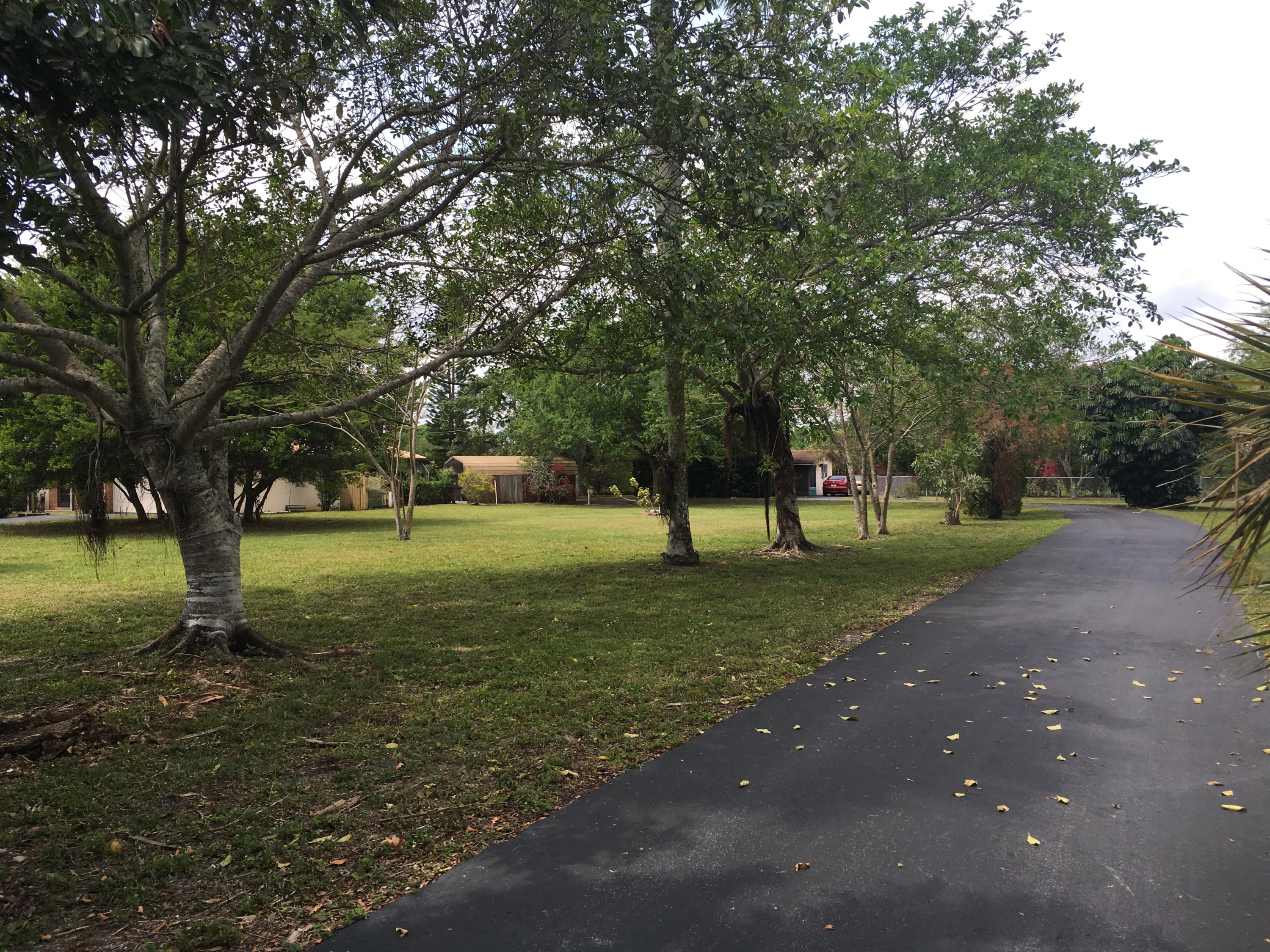 437 West Rambling Drive Wellington, FL 33414 - Photo 4 of 23 IMG_9121