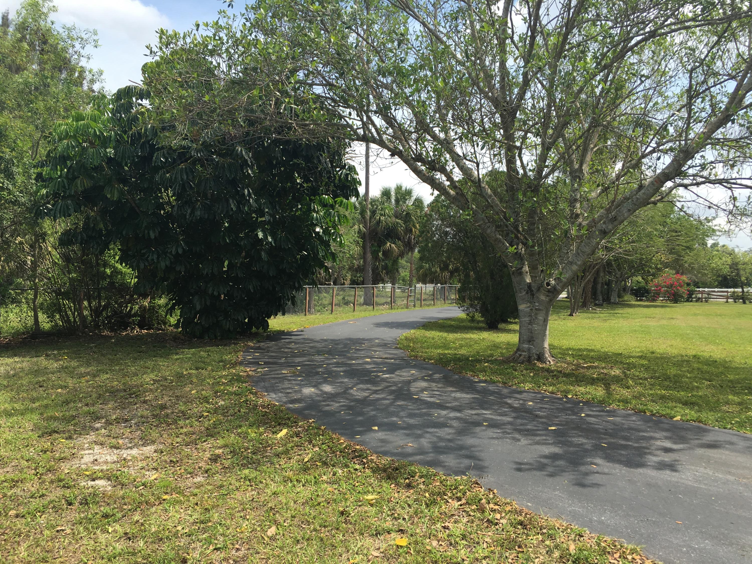 437 West Rambling Drive Wellington, FL 33414 - Photo 6 of 23 IMG_9127