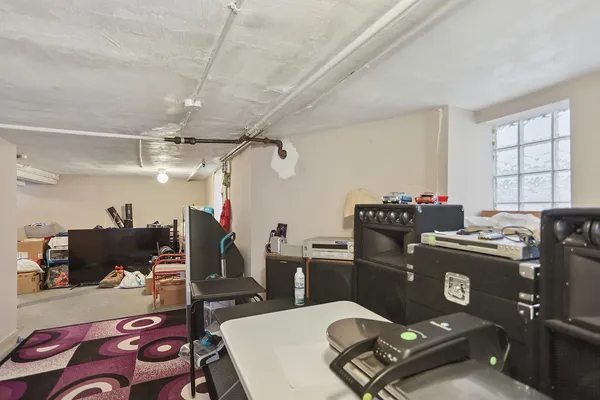 $379,000 | 5925 West Iowa Street, Chicago, IL 60651