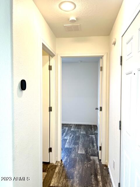 701 South Dobson Road, Unit 153 Mesa, AZ 85202 - Photo 15 of 36 HALLWAY TO 2ND BATHROOM AND BEDROOM 153