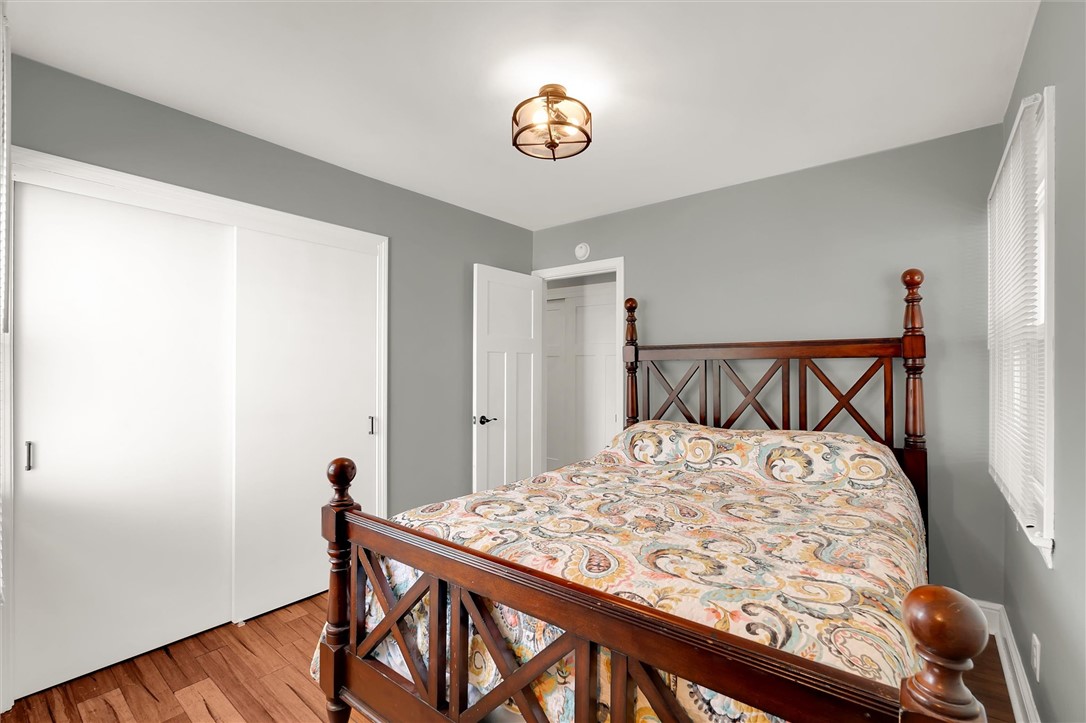503 Stone Drive Anderson, SC 29625 - Photo 19 of 25 This cozy room features durable hardwood flooring and convenient closet space.