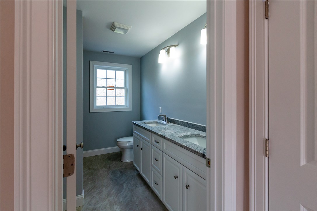 333 Old River Road Lincoln, RI 02838 - Photo 13 of 20