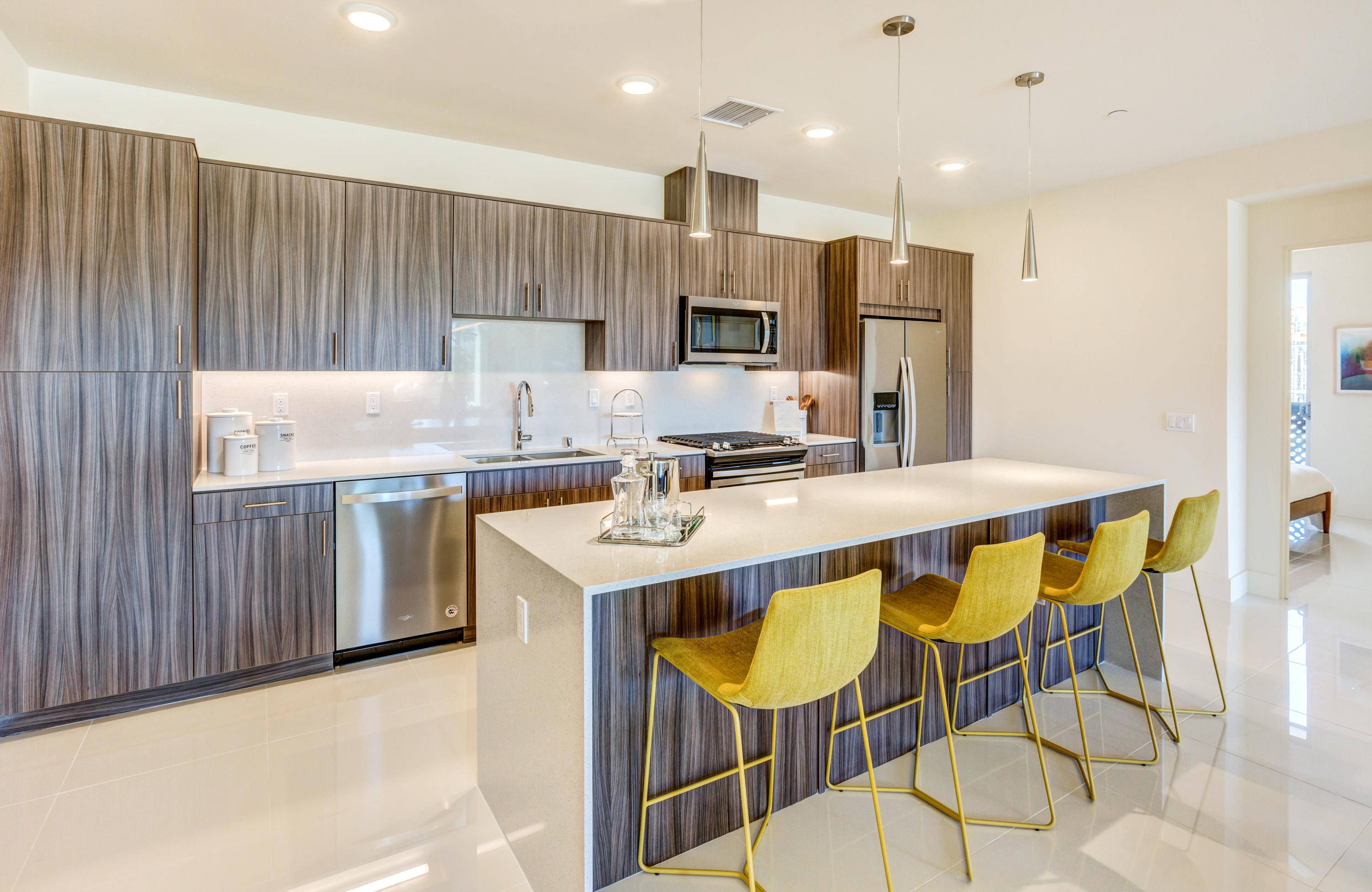 160 The Riv Palm Springs, CA 92262 - Photo 13 of 32 13