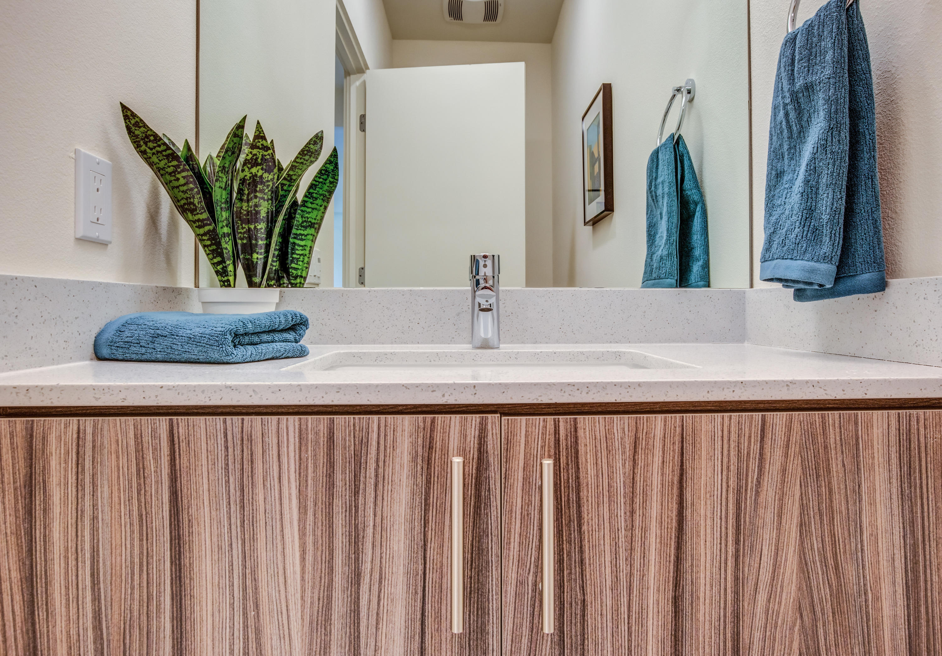 160 The Riv Palm Springs, CA 92262 - Photo 21 of 32 16