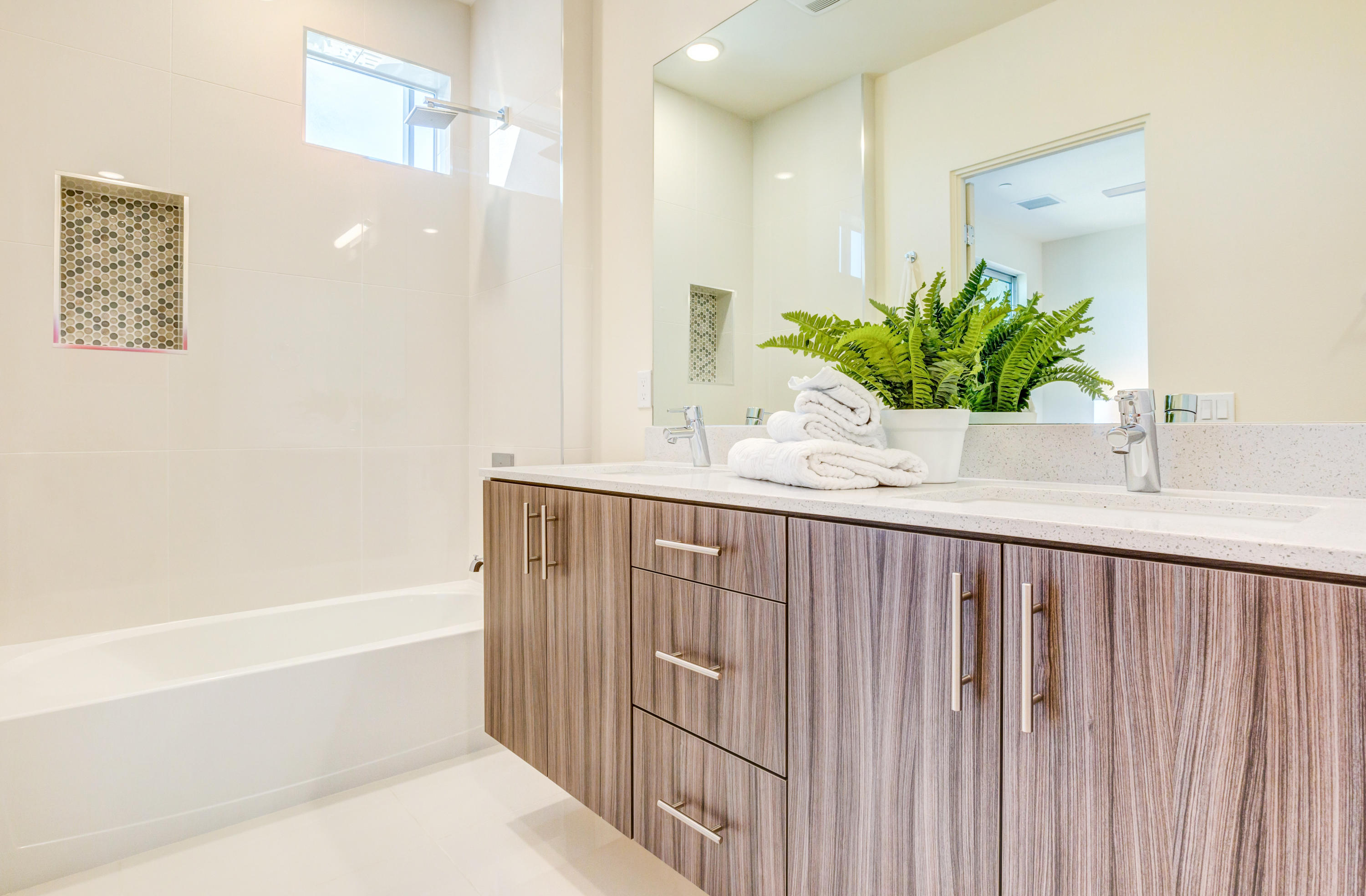 160 The Riv Palm Springs, CA 92262 - Photo 23 of 32 23