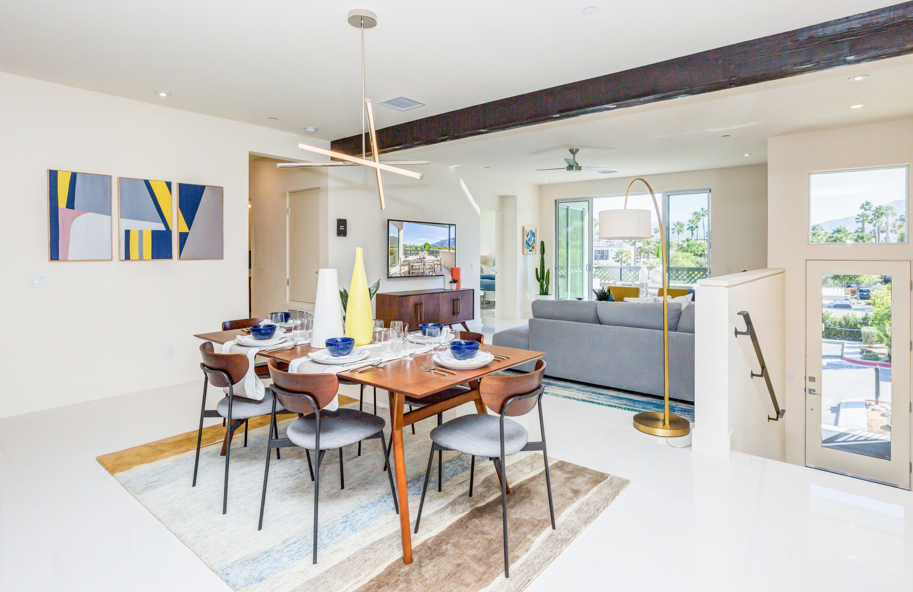 160 The Riv Palm Springs, CA 92262 - Photo 4 of 32 5