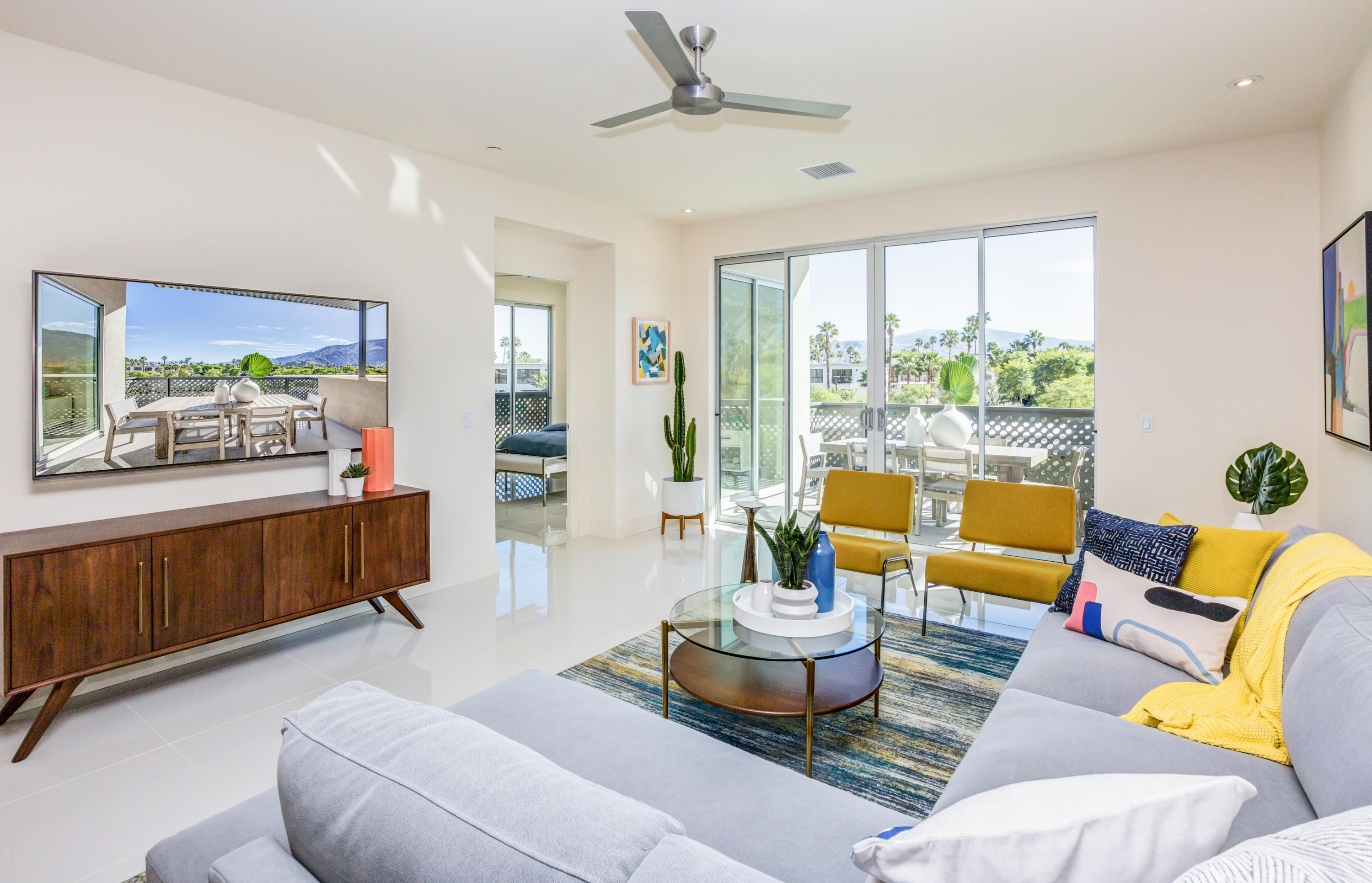 160 The Riv Palm Springs, CA 92262 - Photo 5 of 32 6