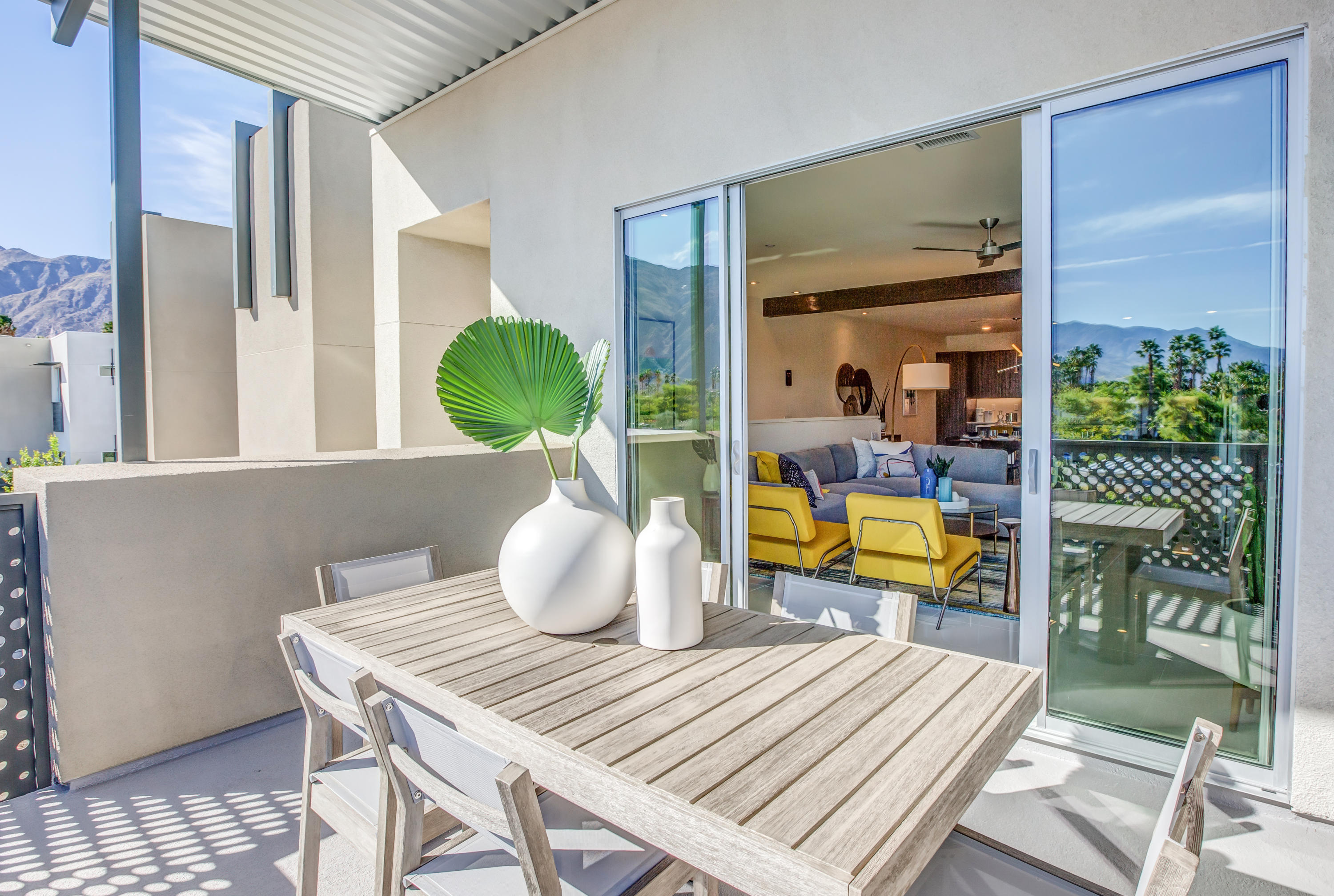 160 The Riv Palm Springs, CA 92262 - Photo 9 of 32 26